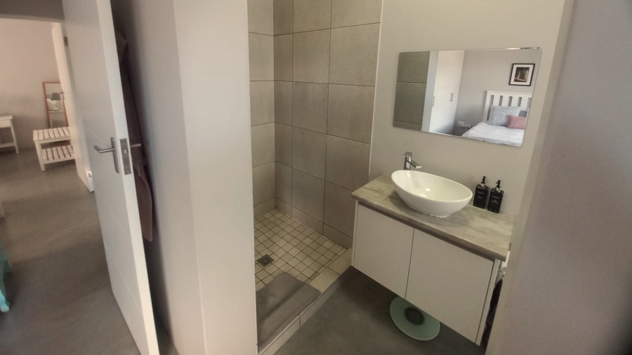 2 Bedroom Property for Sale in Britannia Reef Estate Western Cape